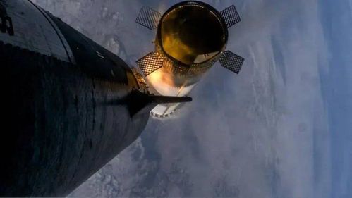 马斯克星舰试飞再遇挫折:高空解体瞬间全记录