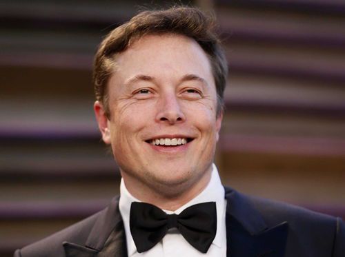 马斯克最新发言:AI监管与火星殖民计划引发热议