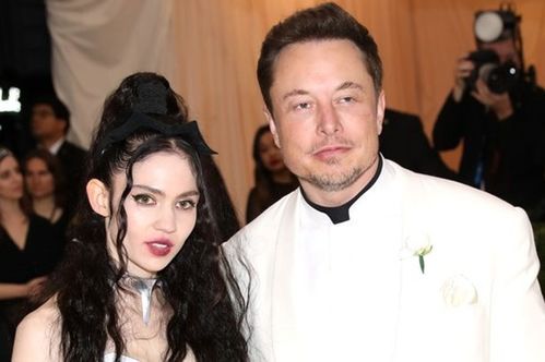 马斯克与女友的爱情故事:科技巨头的浪漫篇章
