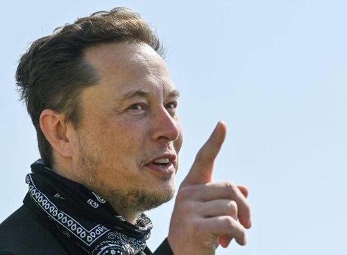 马斯克2023年财富增长全解析：数字背后的商业帝国